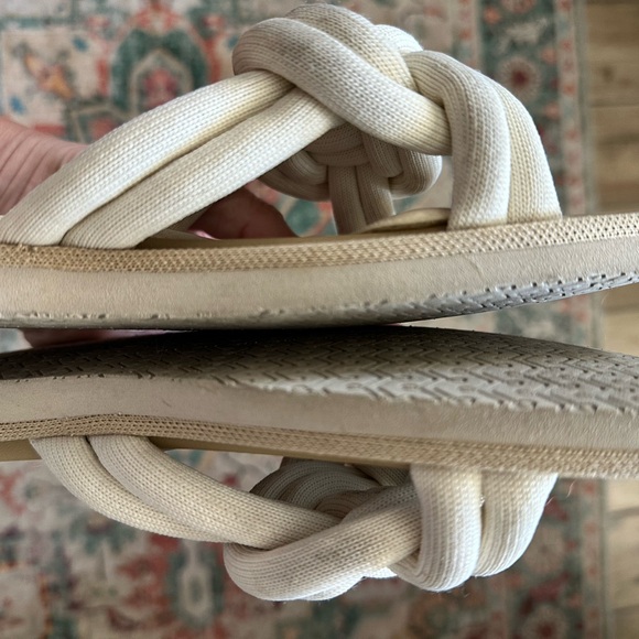 Rothy's Cream Sandals with Braided Design - Picture 4 of 7